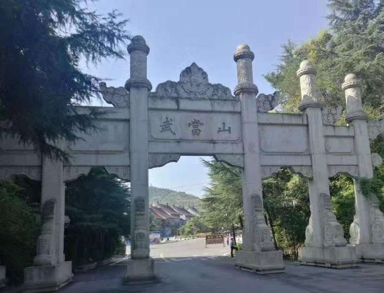 文章附图